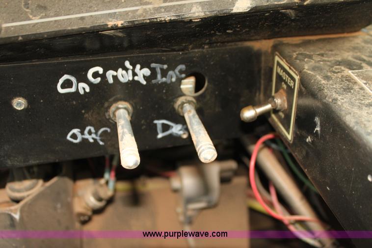 image for item E8496 Ag-Chem TerraGator 2505 floater