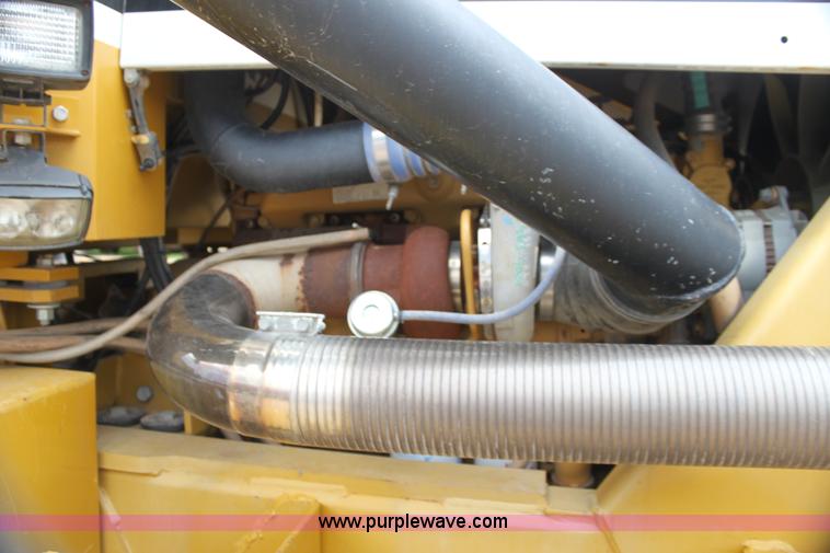 image for item E8496 Ag-Chem TerraGator 2505 floater