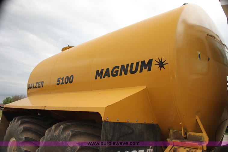 image for item E8496 Ag-Chem TerraGator 2505 floater