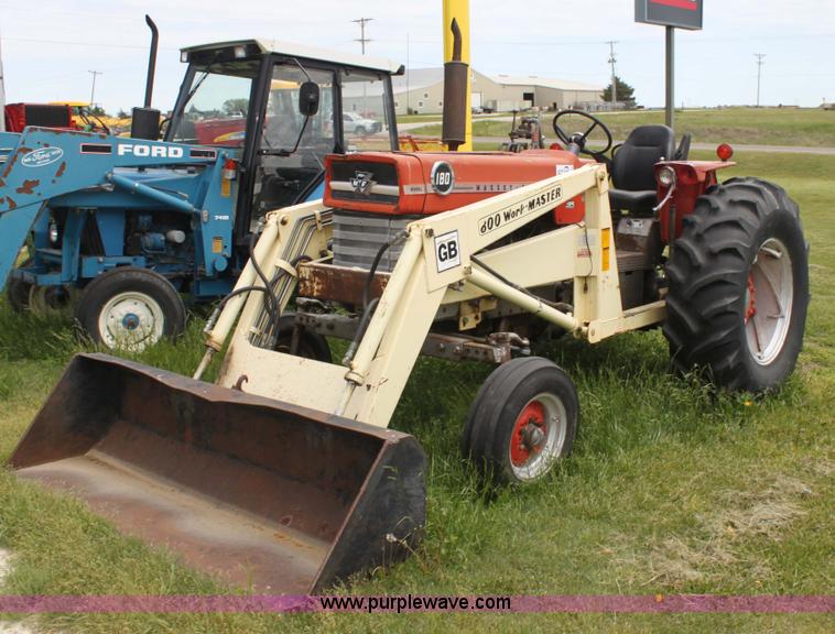 image for item E8498 Massey-Ferguson 180 tractor