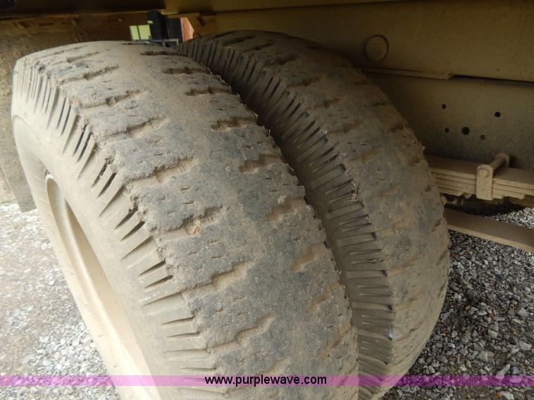 image for item G3189 1974 Chevrolet C60 dump truck