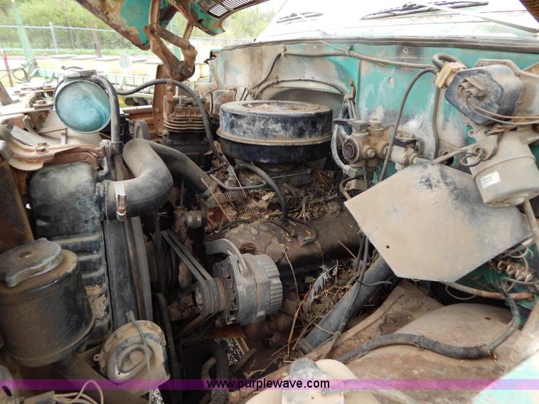 image for item G3189 1974 Chevrolet C60 dump truck