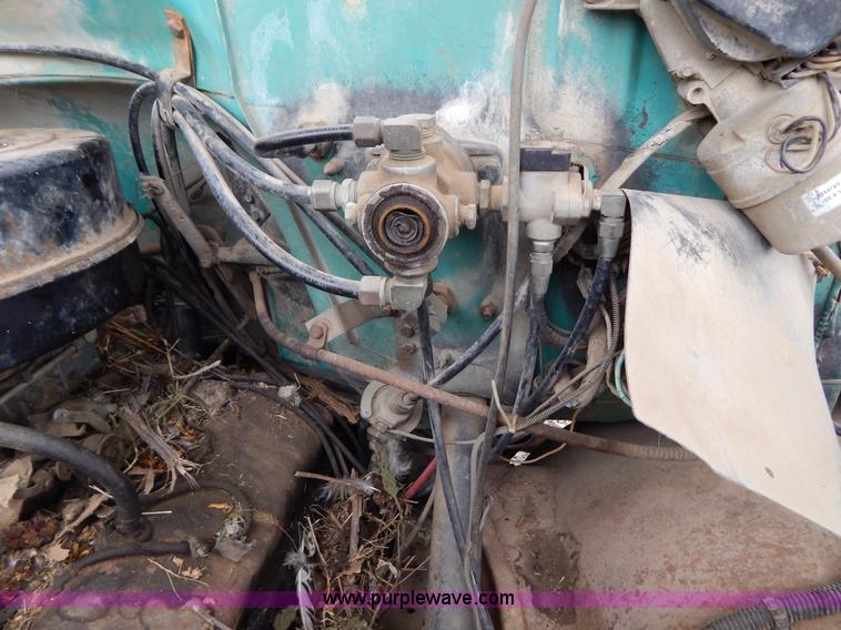 image for item G3189 1974 Chevrolet C60 dump truck