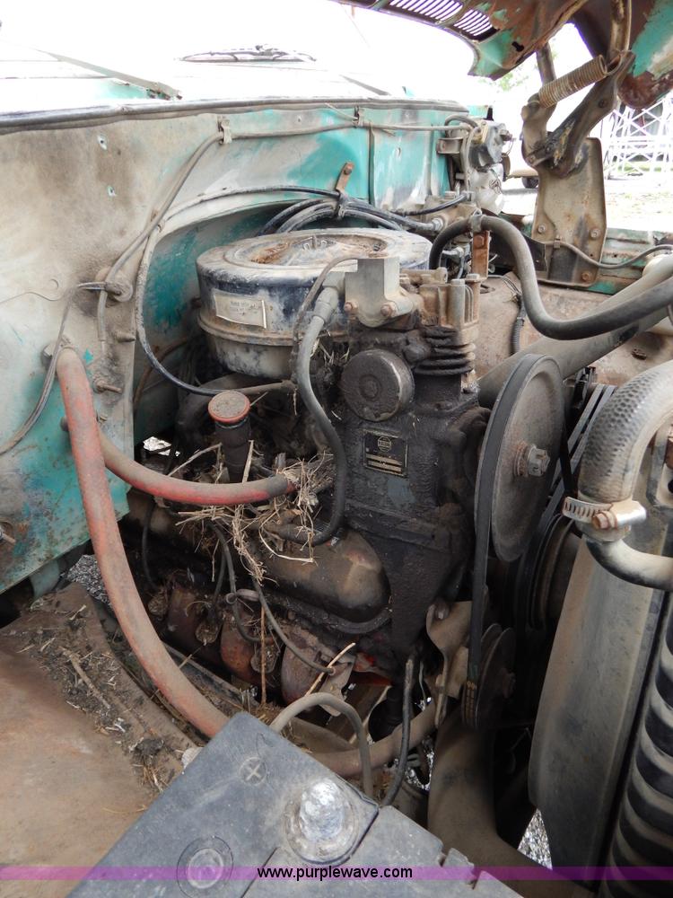 image for item G3189 1974 Chevrolet C60 dump truck