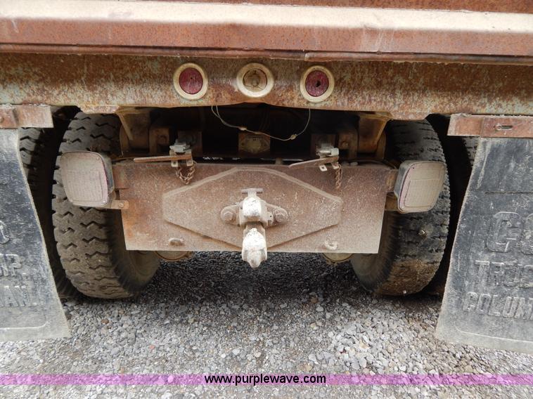 image for item G3189 1974 Chevrolet C60 dump truck