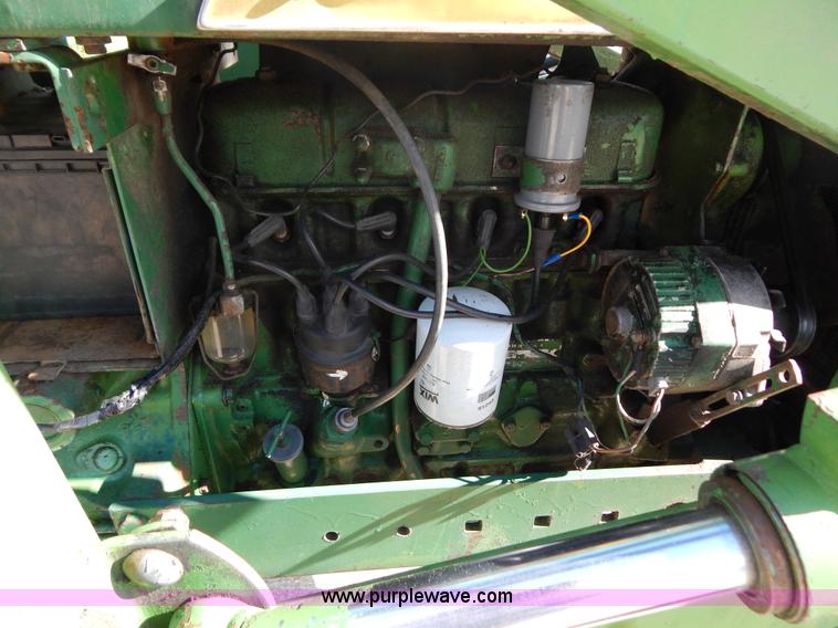 image for item G3220 John Deere 2010 tractor