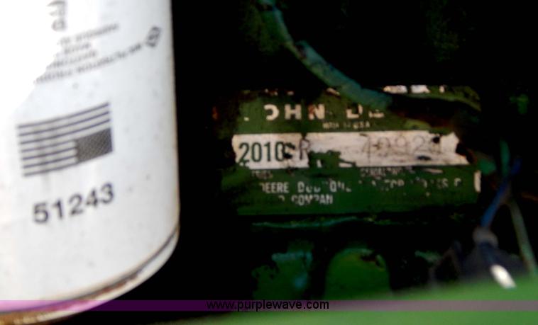 image for item G3220 John Deere 2010 tractor