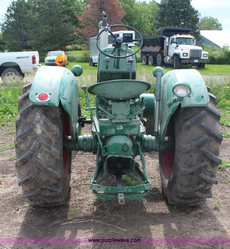 image for item G5112 1948 Oliver 88 Standard tractor