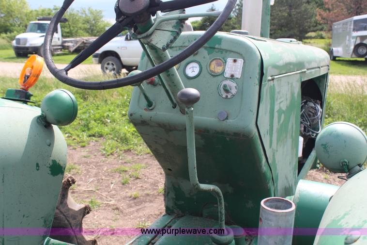 image for item G5112 1948 Oliver 88 Standard tractor