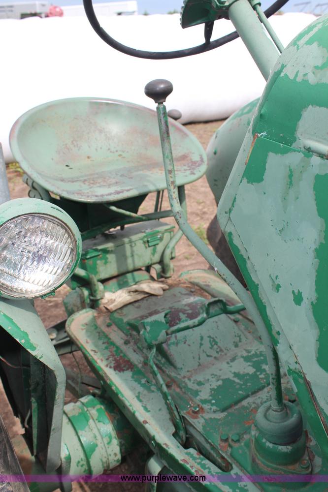 image for item G5112 1948 Oliver 88 Standard tractor