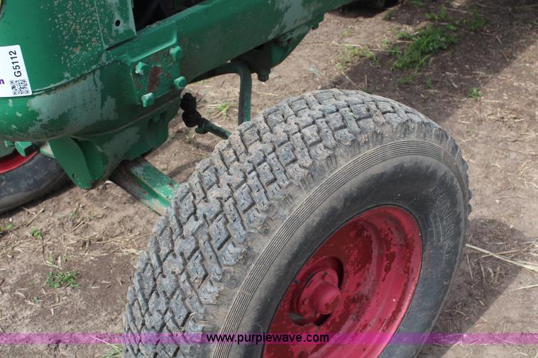 image for item G5112 1948 Oliver 88 Standard tractor