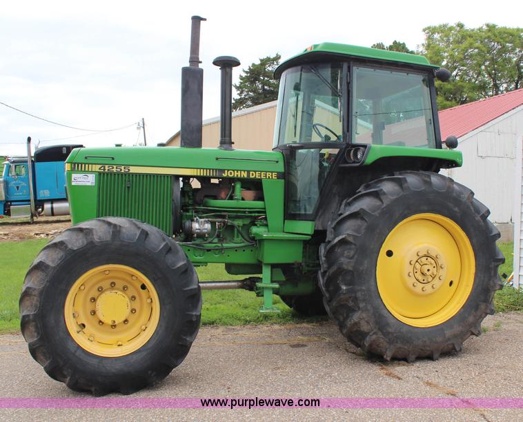 image for item G5146 1990 John Deere 4255 MFWD tractor