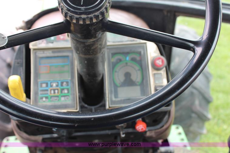 image for item G5146 1990 John Deere 4255 MFWD tractor