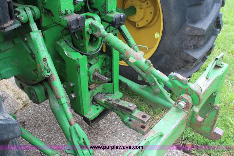 image for item G5146 1990 John Deere 4255 MFWD tractor