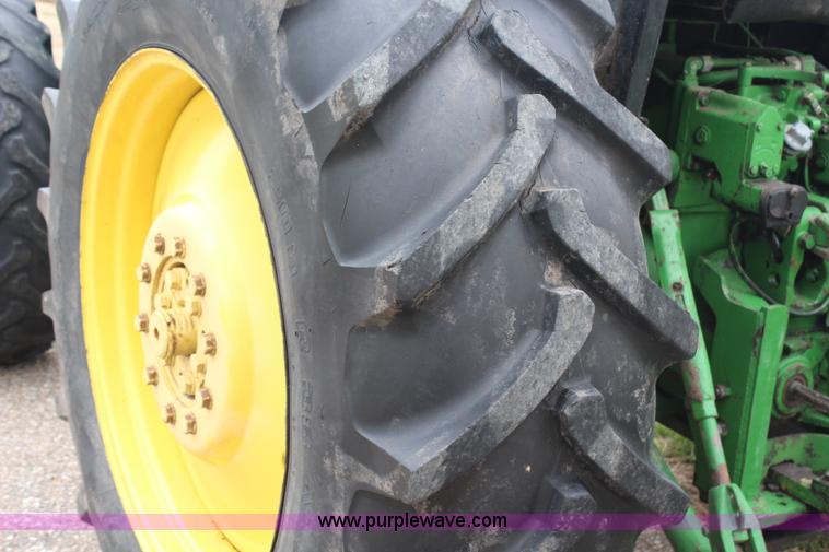 image for item G5146 1990 John Deere 4255 MFWD tractor