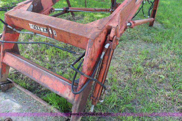 image for item G5152 Farmhand F11 loader