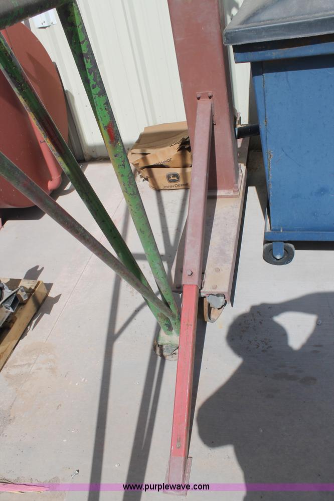 image for item G5716 Overhead two ton chain hoist and frame