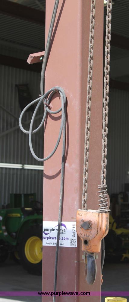 image for item G5716 Overhead two ton chain hoist and frame
