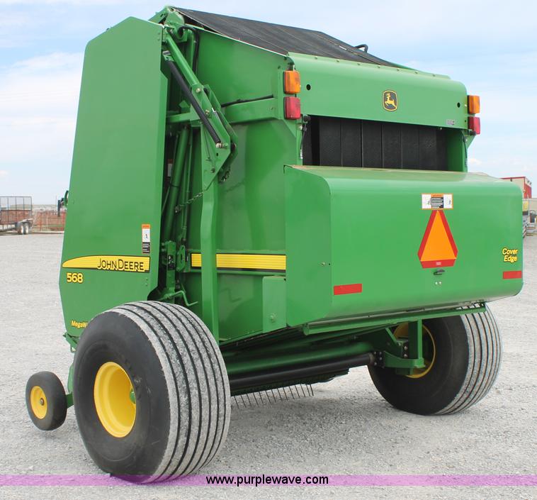 image for item G5744 2008 John Deere 568 round baler