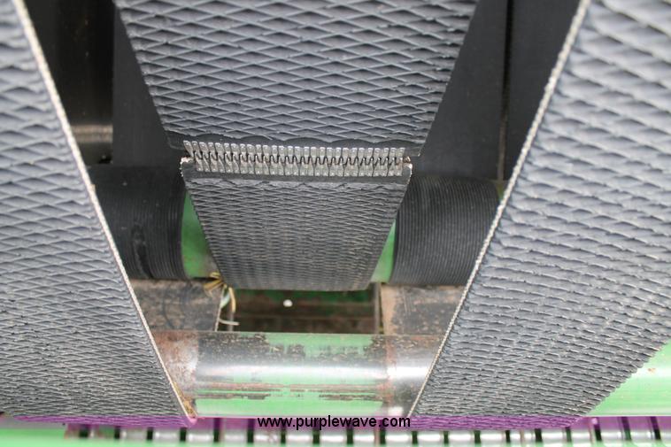 image for item G5744 2008 John Deere 568 round baler