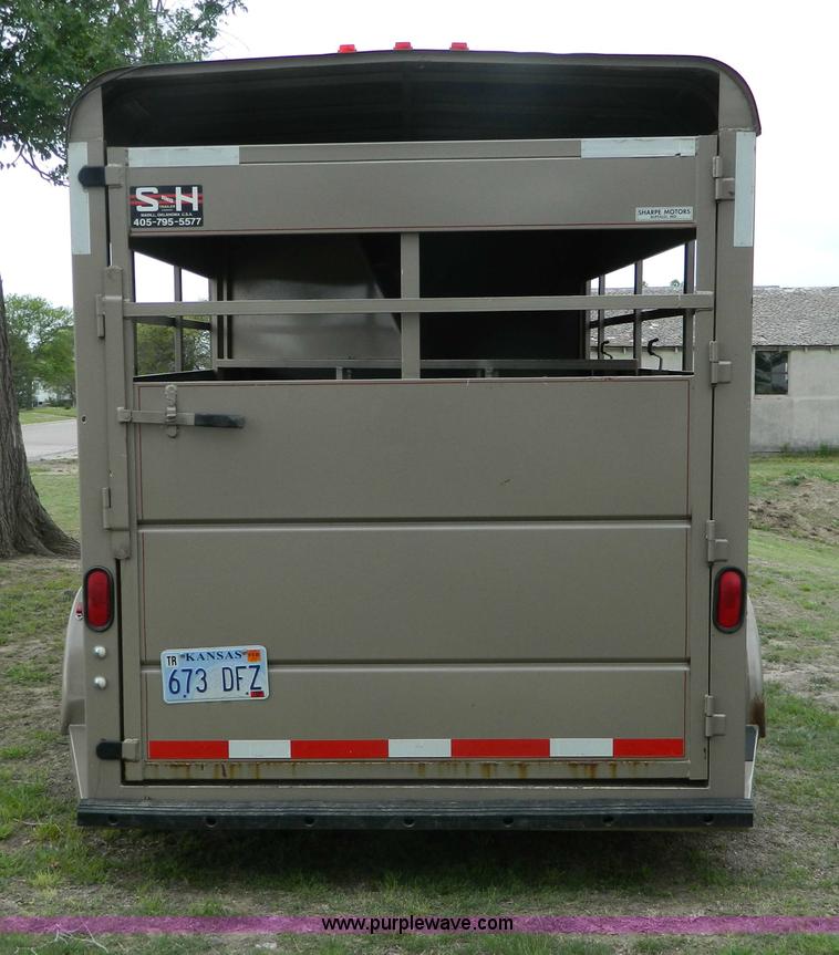 image for item G7872 1998 S&H three horse slant load trailer