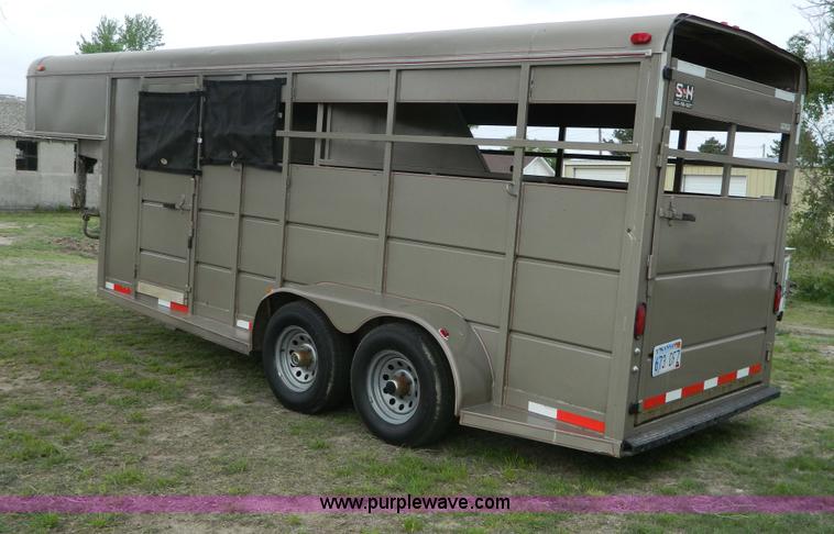 image for item G7872 1998 S&H three horse slant load trailer