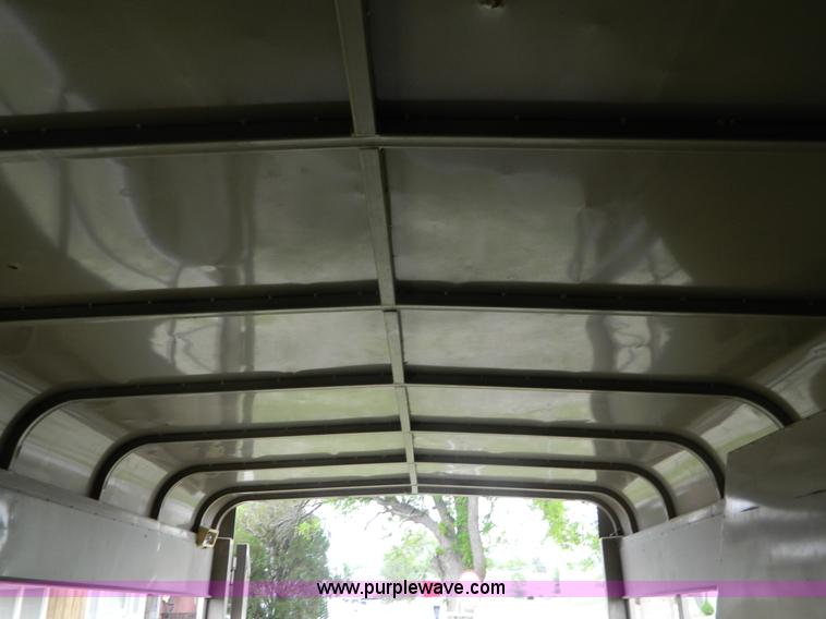 image for item G7872 1998 S&H three horse slant load trailer