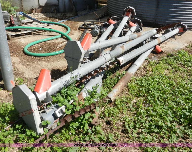 image for item H3084 (9) bulk grain storage bins with augers