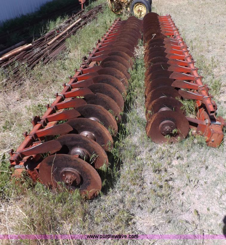 image for item H7081 Krause 14' tandem off-set disk