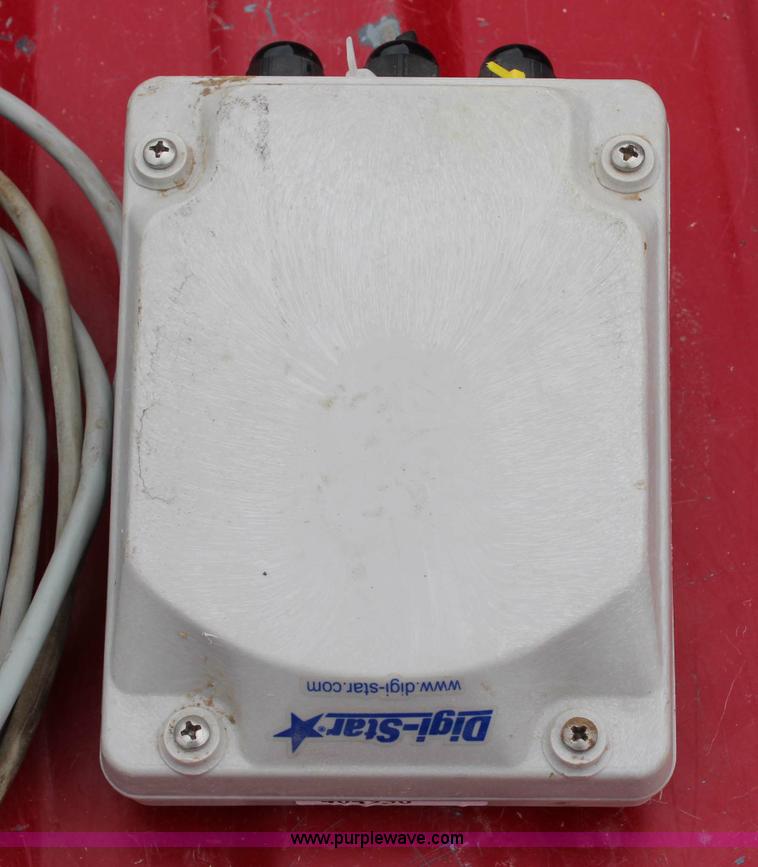 image for item X9378 2010 Digistar E22400 scale