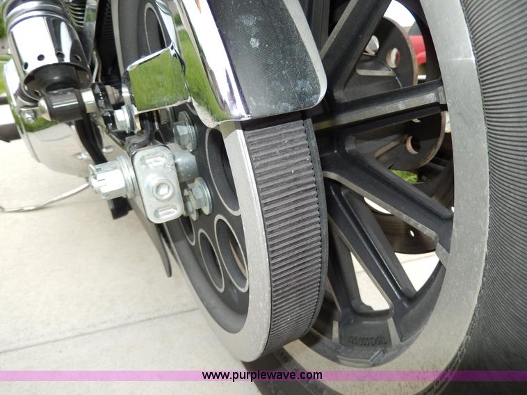 image for item AA9907 2003 Harley Davidson Dyna Low Rider motorcycle