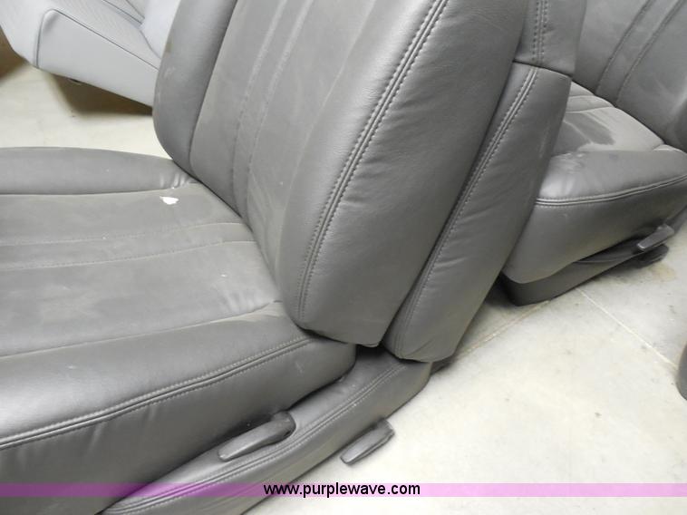 image for item AD9391 (14) pull out seats