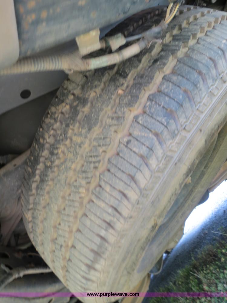 image for item B4785 2005 Ford Expedition Eddie Bauer SUV