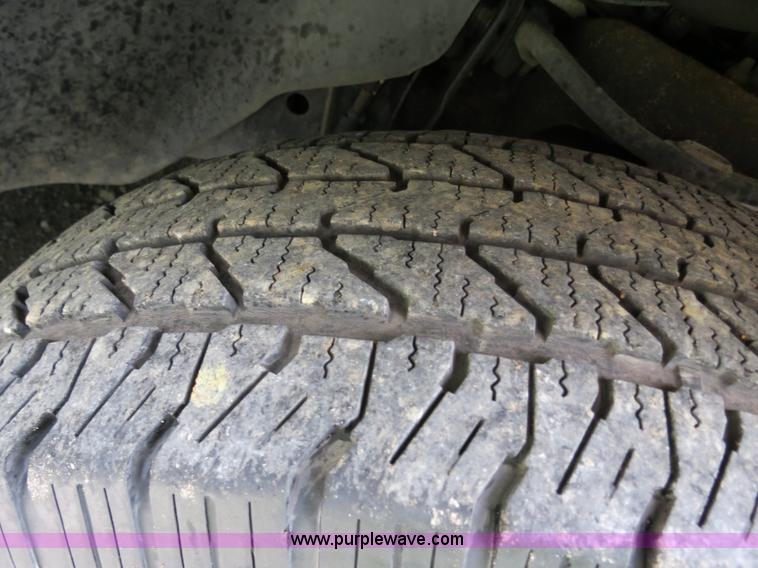 image for item B4785 2005 Ford Expedition Eddie Bauer SUV