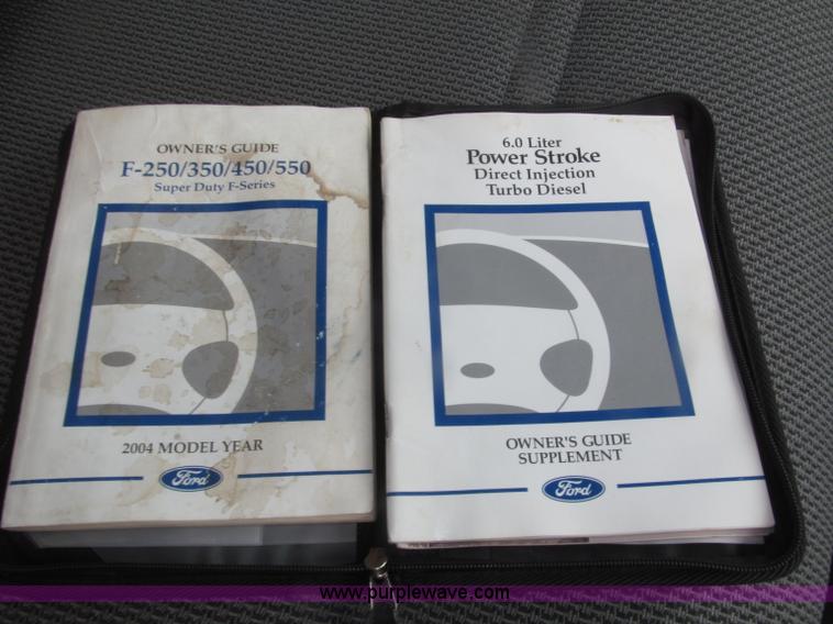 image for item B5492 2004 Ford F350  XL Super Duty flatbed truck