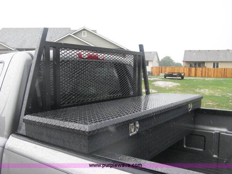 image for item D8350 2006 Chevrolet Silverado 1500 LT pickup truck