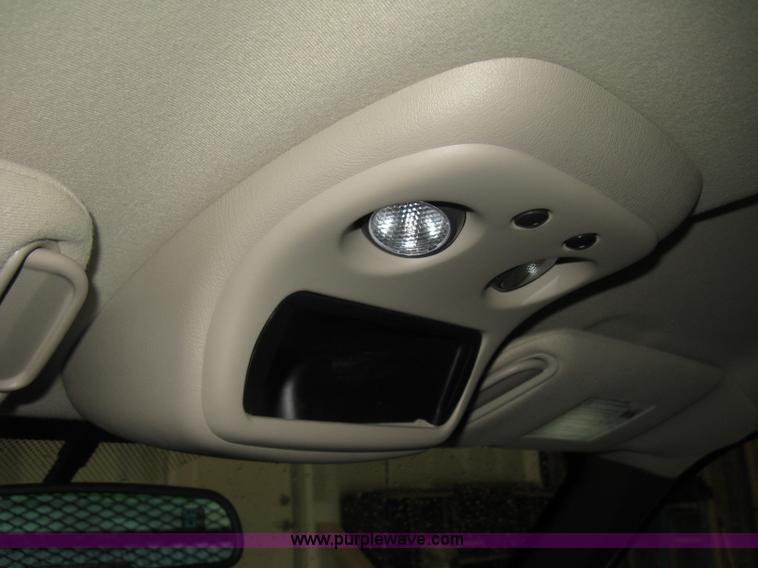 image for item D8350 2006 Chevrolet Silverado 1500 LT pickup truck