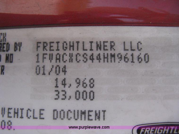 image for item D8373 2004 Mercedes Benz Business Class M2 truck cab and chassis