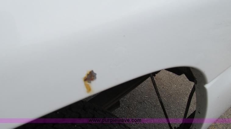 image for item E3955 2005 Chevrolet Silverado 1500 Extended Cab pickup truck