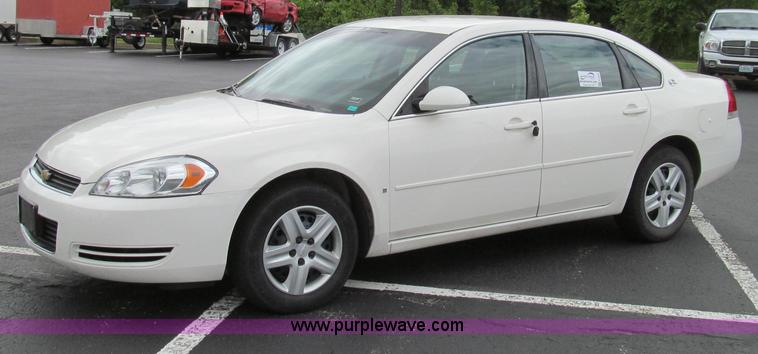 image for item E3956 2007 Chevrolet Impala LS