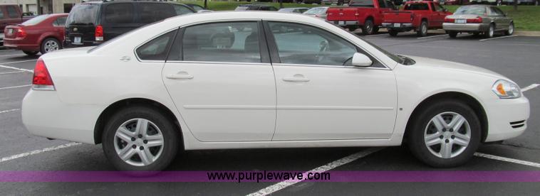 image for item E3956 2007 Chevrolet Impala LS