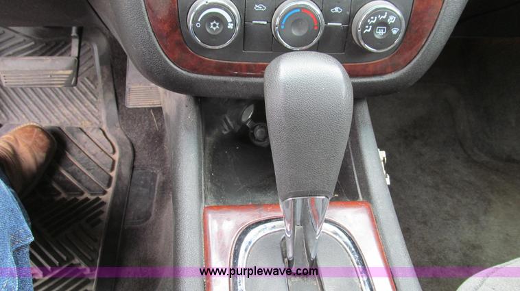 image for item E3956 2007 Chevrolet Impala LS