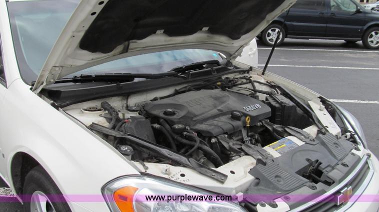 image for item E3956 2007 Chevrolet Impala LS