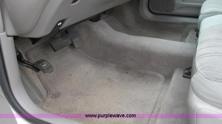 image for item E3957 2005 Chevrolet Impala