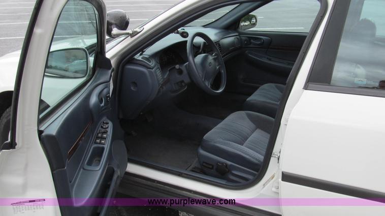 image for item E3958 2004 Chevrolet Impala