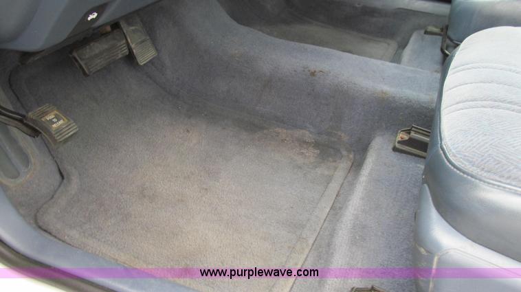 image for item E3958 2004 Chevrolet Impala