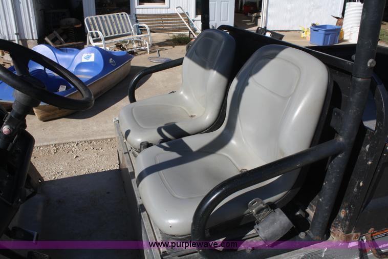 image for item F2532 2006 Club Car XRT1500 utility vehicle
