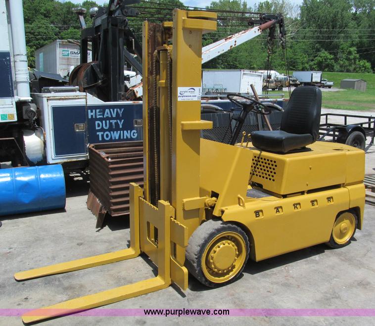 image for item F5080 Baker Industrial FGD-060 forklift