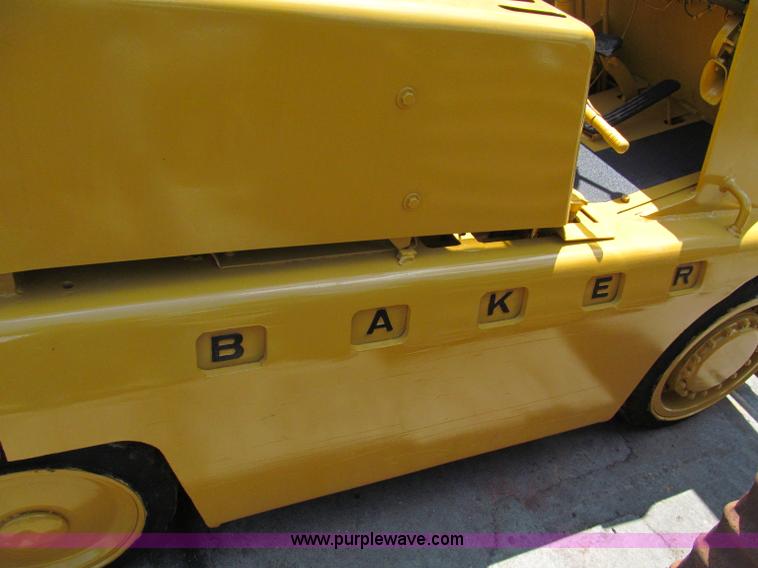 image for item F5080 Baker Industrial FGD-060 forklift