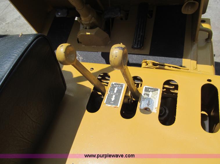 image for item F5080 Baker Industrial FGD-060 forklift